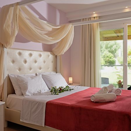 Palapart Gikas Suites And Studios Gouvia Ngoại thất bức ảnh