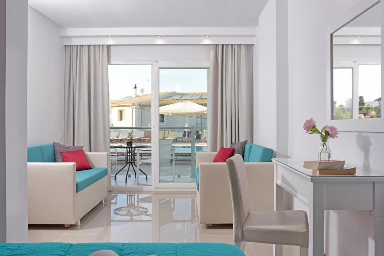 Palapart Gikas Suites And Studios Gouvia Ngoại thất bức ảnh