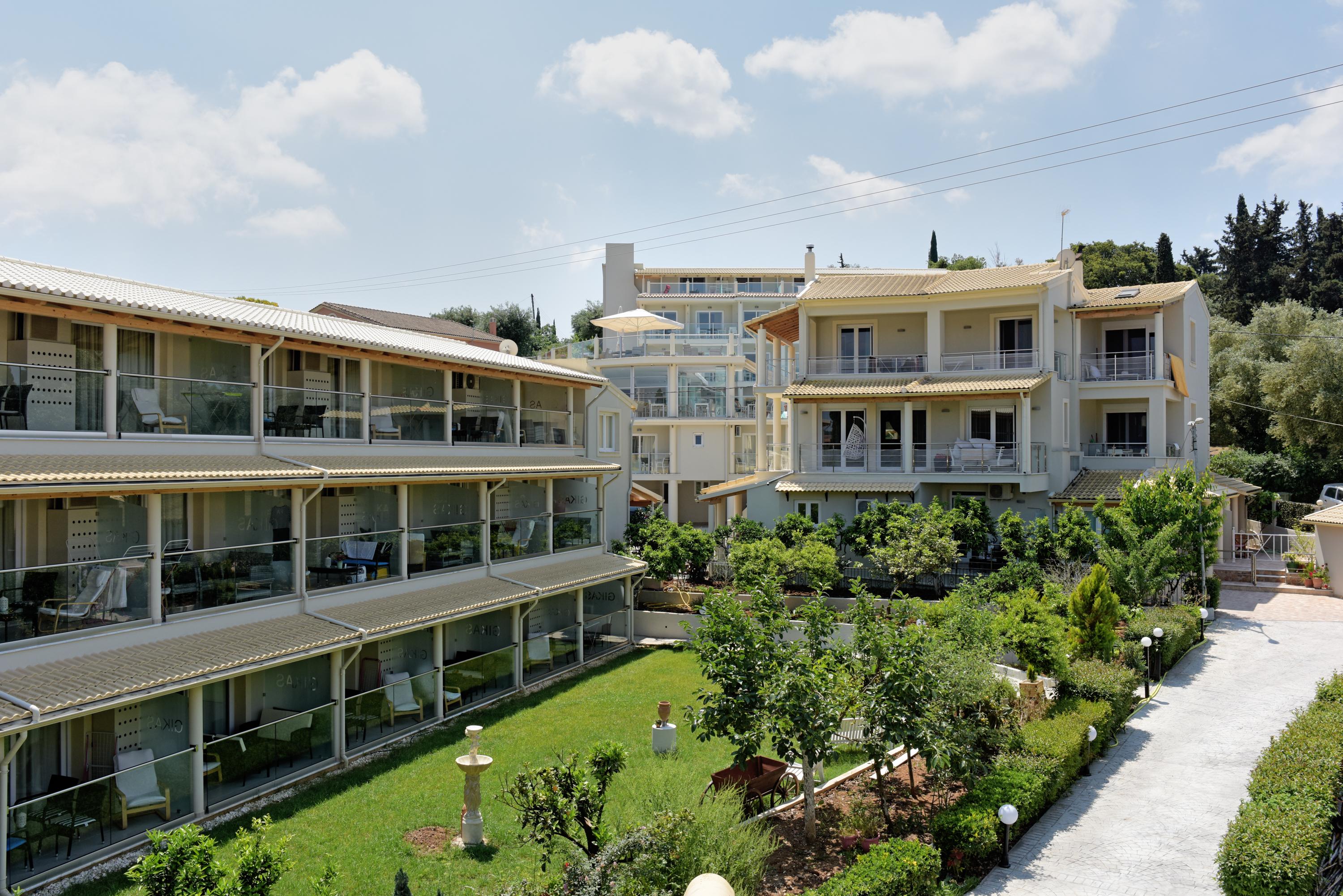 Palapart Gikas Suites And Studios Gouvia Ngoại thất bức ảnh