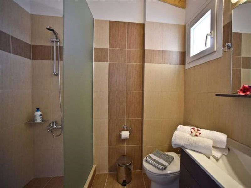 Palapart Gikas Suites And Studios Gouvia Ngoại thất bức ảnh